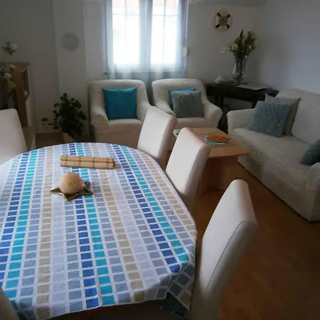 Apartament In 7557 *