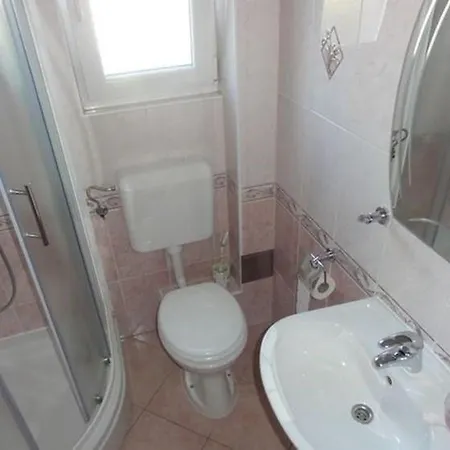 In 7557 Apartament *